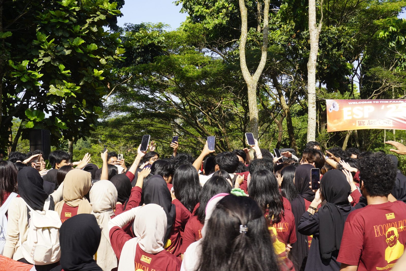 Esguide iki4479